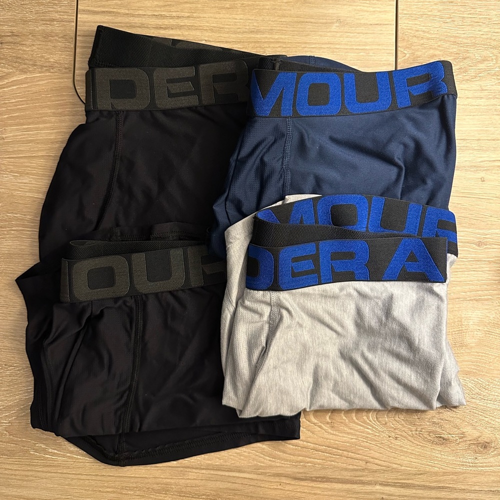 COPY - Under Armour Underwear x 4
